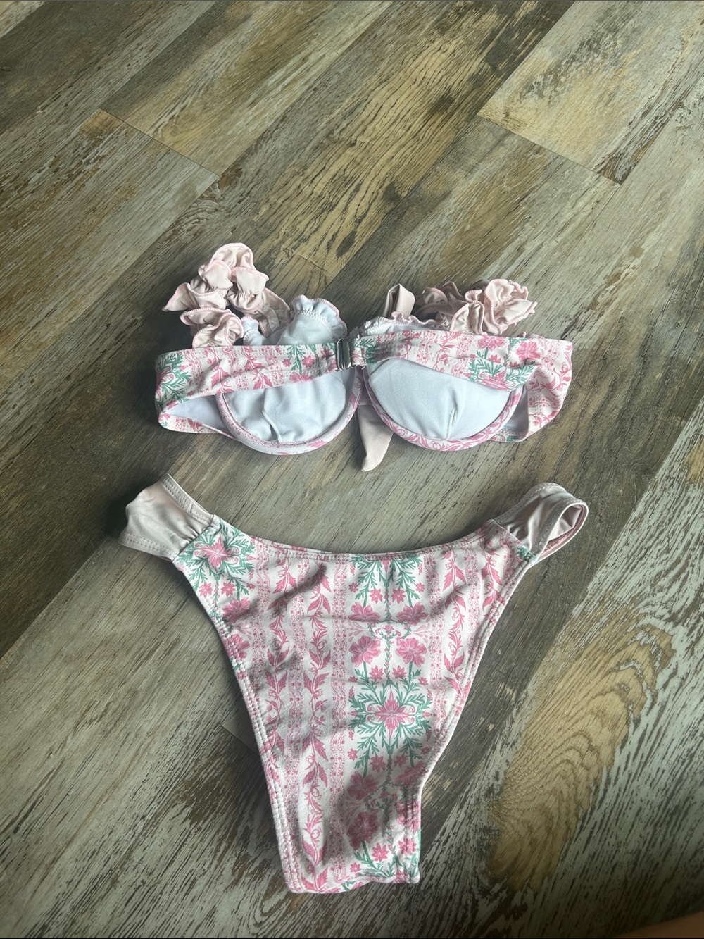 Pink Floral Ruffled Bikini Set - Picture 2 of 2